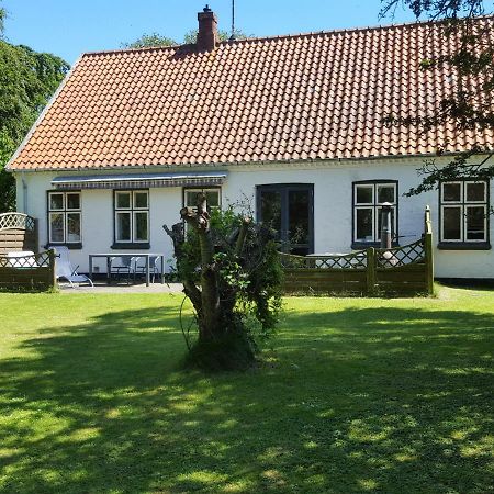 Cosy Farmhouse Dobbelt Bedroom Stege Exterior photo